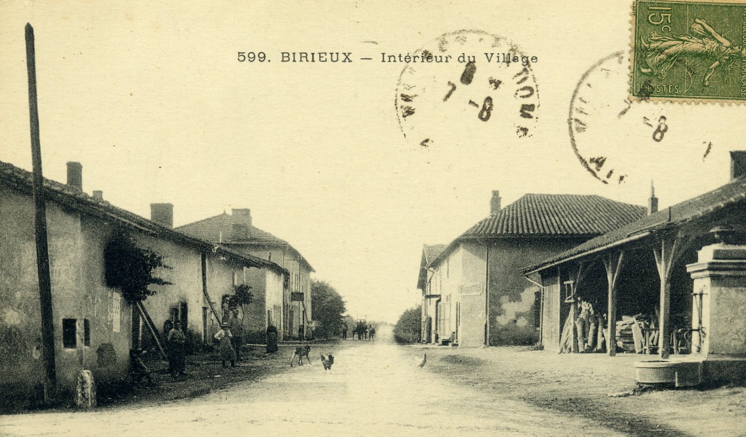 Intérieur du village de Birieux en 1918
