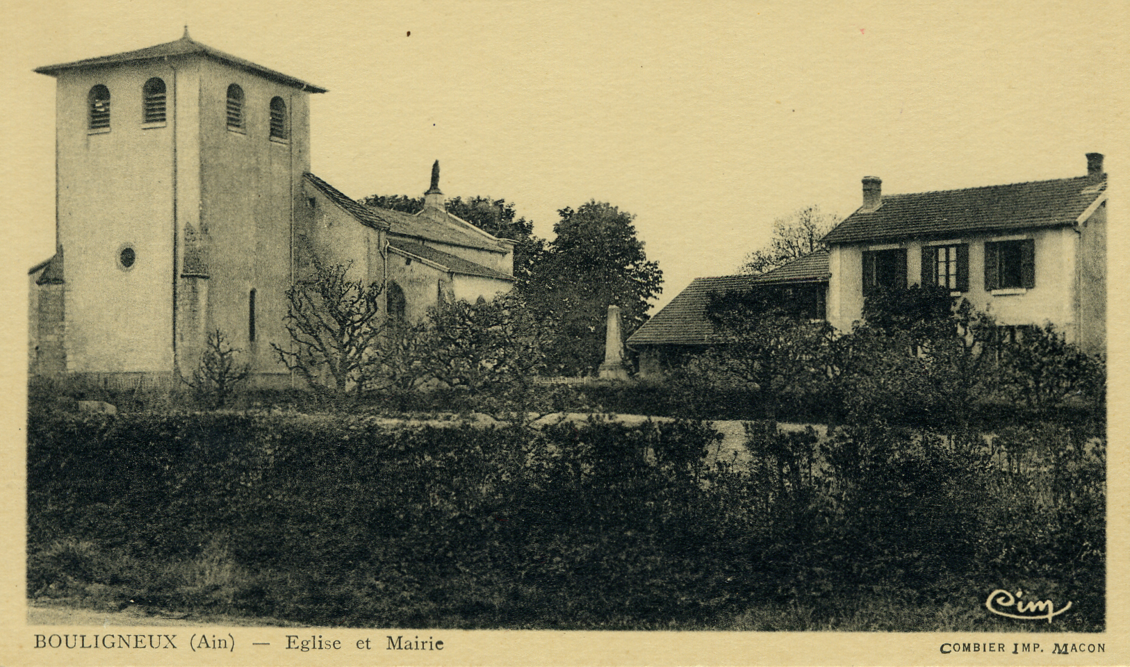 Eglise_3_GB.jpg - L'église de Bouligneux dans la Dombes 
