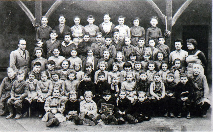 Classe de l'école 1955 de Chanoz Chateany dans la Dombes