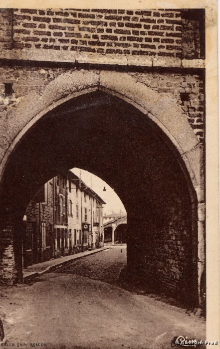 Porte_Villars_16_AB