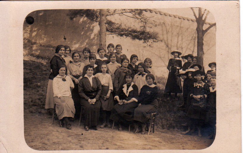 Journees_serbes_jeunes_filles_serbes-refugies_guerre-14_18