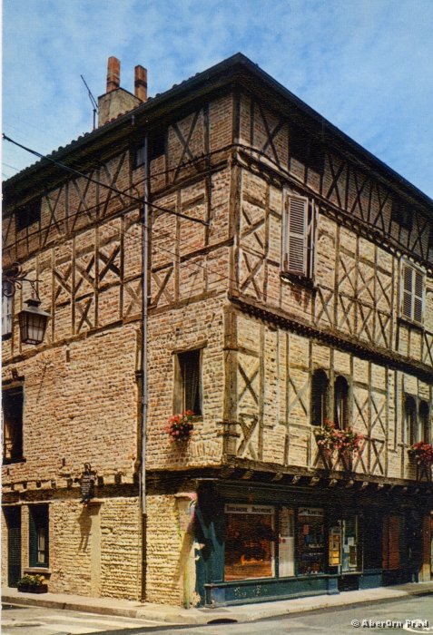 W_Vieille_Maison_CA