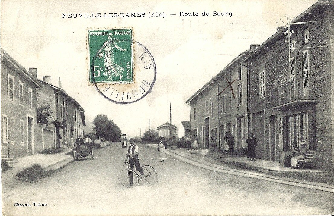 Route de Bourg à Neuville les Dames dans la Dombes