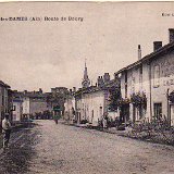 Route de Bourg à Neuville les Dames dans la Dombes en 1913 Route de Bourg à Neuville les Dames dans la Dombes en 1913
