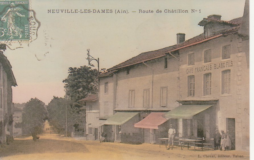 Route de Chatillon à Neuville les dames dans la Dombes en 1909