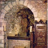 Caveau saint Vincent à Pérouges dans la Dombes