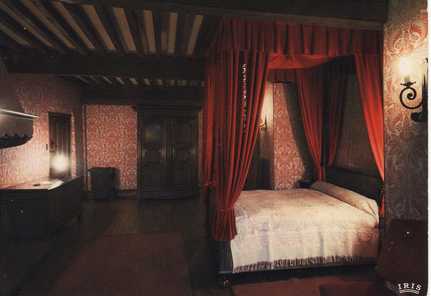 W-Hostellerie_Chambre_Noble