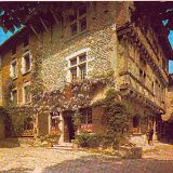 Hostellerie à Pérouges dans la Dombes