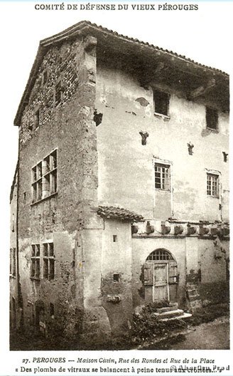Maison Cazin rue des Rondes à Pérouges dans la Dombes