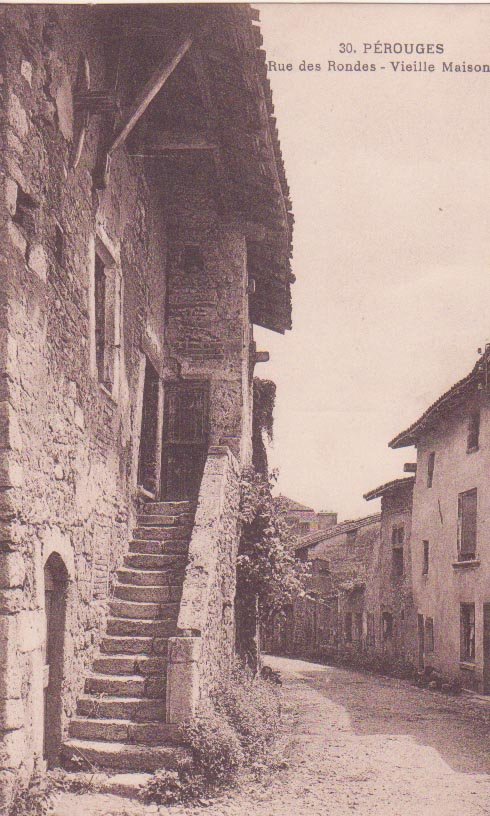 Rue des Rondes et les vieux Logis