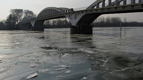 Pont_saone-3_sous_la_glace