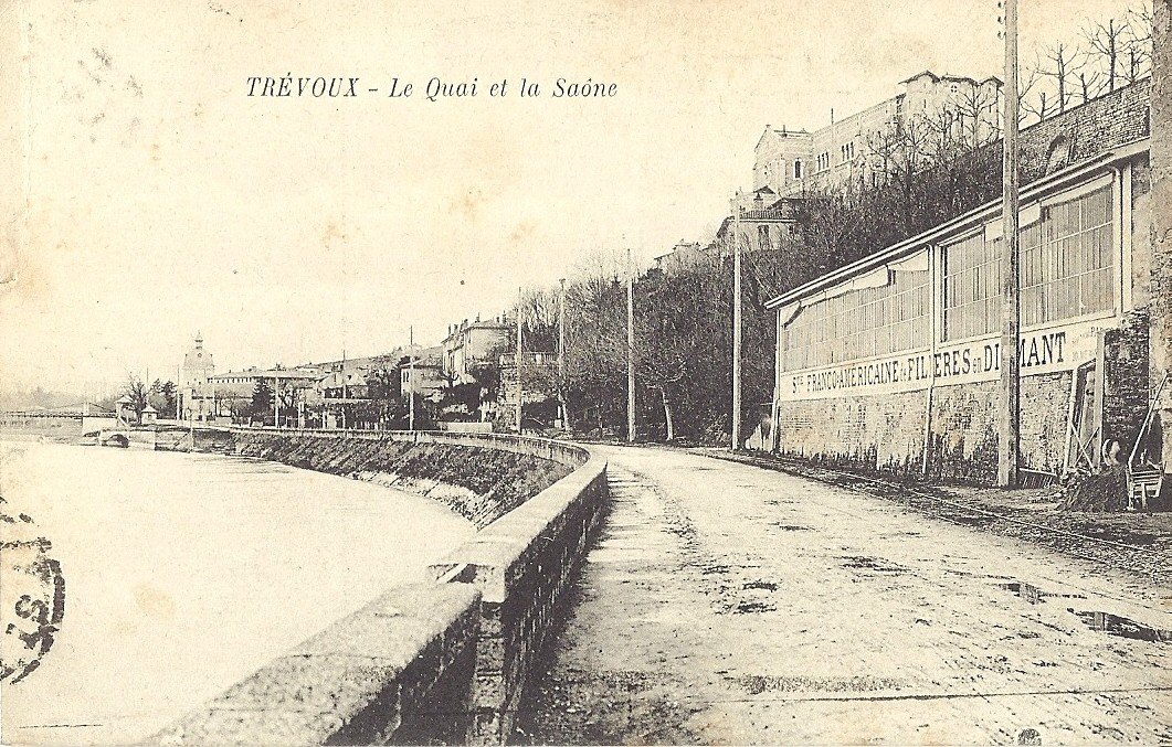 trevoux quai et la saone