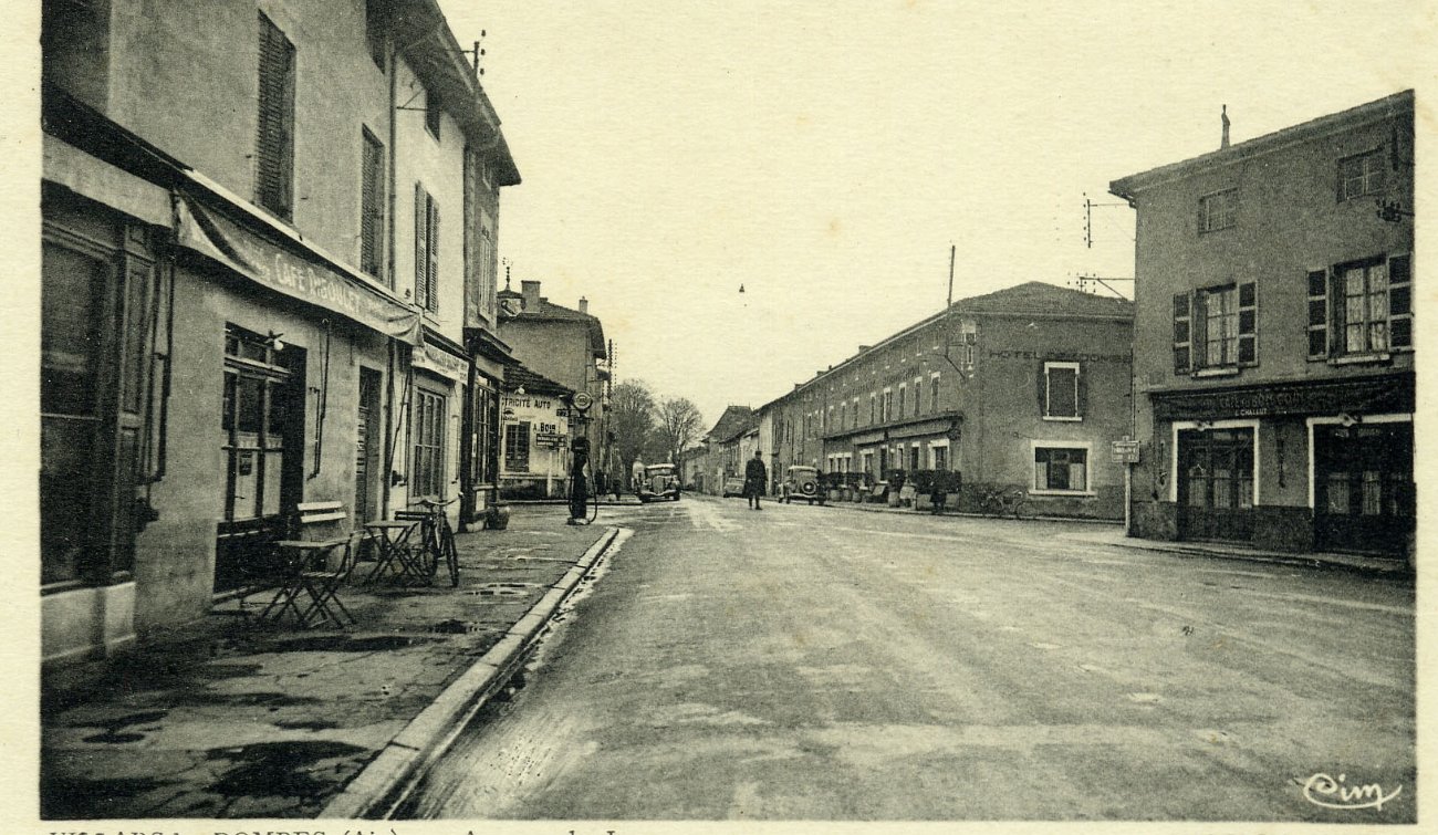 Route de Lyon à Villars les Dombes