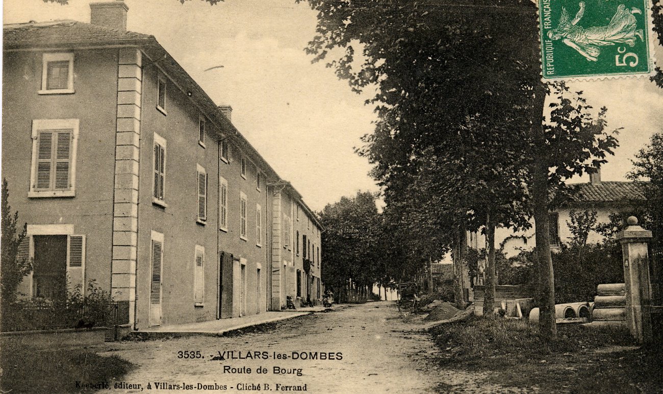 Route de Bourg à Villars les Dombes